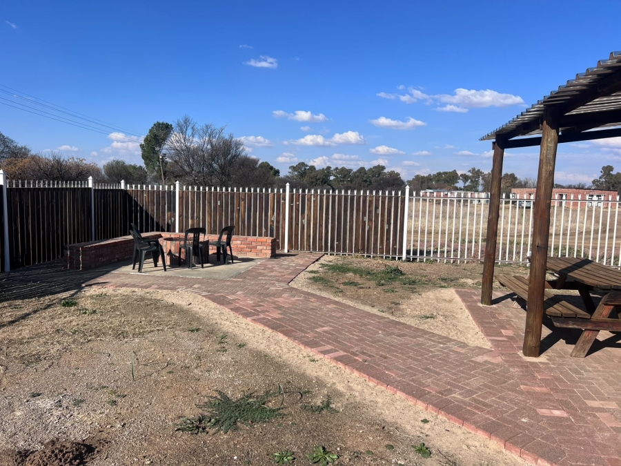 To Let 2 Bedroom Property for Rent in Olive Hill Free State